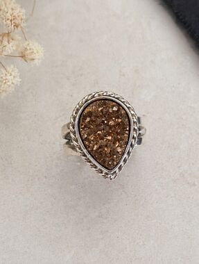 #581 Sterling Silver Teardrop Druzy Ring